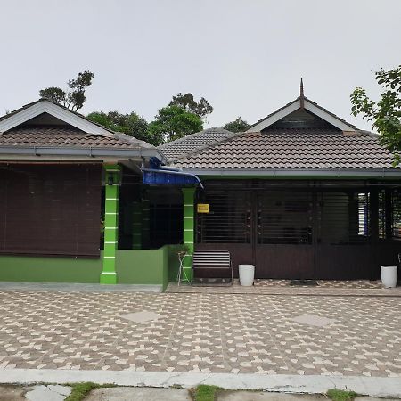 Inapdesa Teratak Bonda, Sepri Rembau Villa ภายนอก รูปภาพ