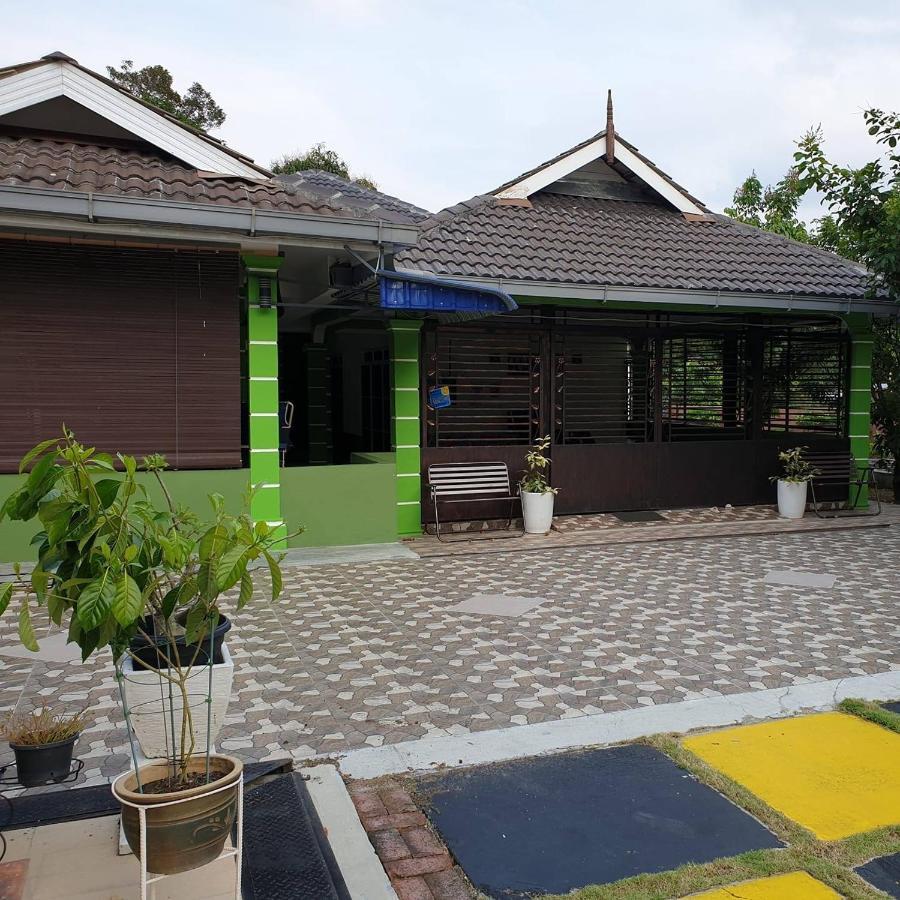Inapdesa Teratak Bonda, Sepri Rembau Villa ภายนอก รูปภาพ